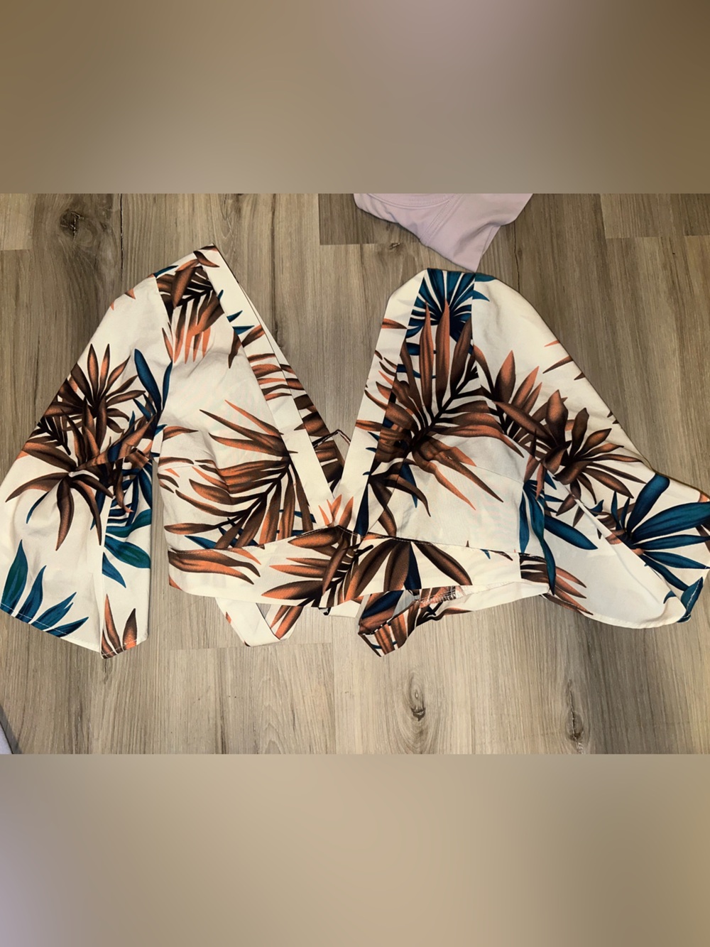 SHEIN White Crop Top with Brown & Blue Tropical Leaf Print